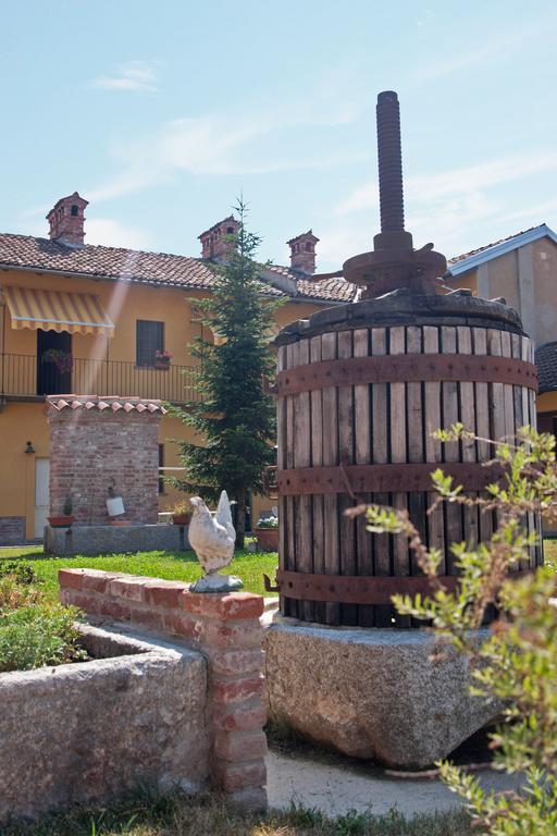 B&B Il Giarolo Cameriano Екстер'єр фото