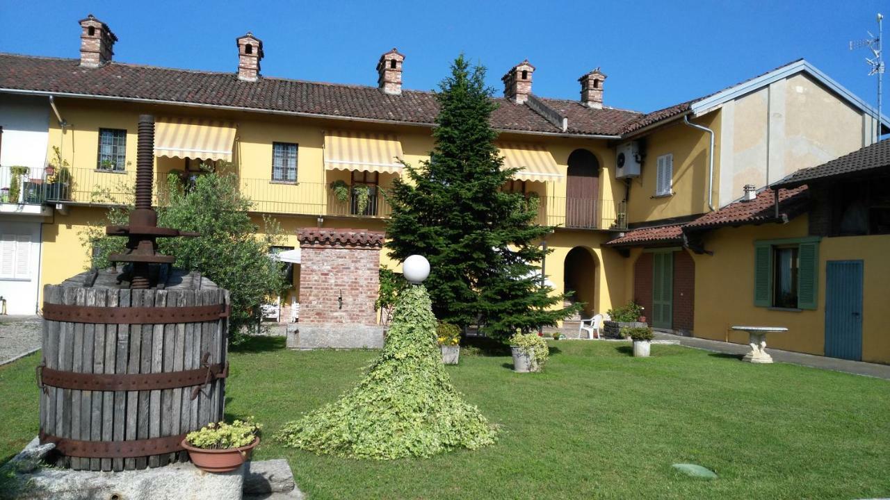 B&B Il Giarolo Cameriano Екстер'єр фото